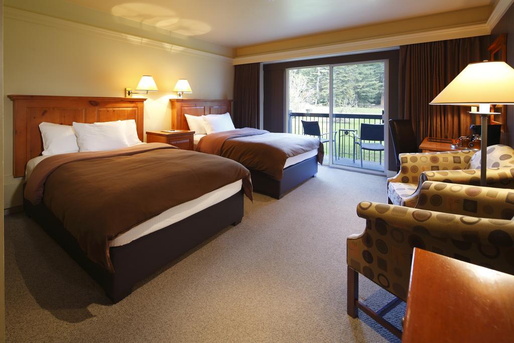 Deer Lodge Lake Louise Exterior foto