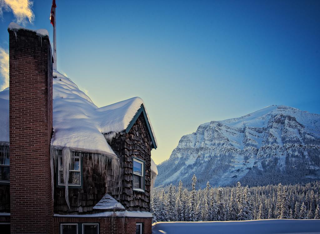 Deer Lodge Lake Louise Exterior foto