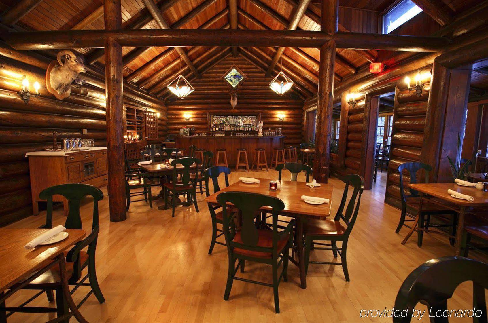Deer Lodge Lake Louise Exterior foto