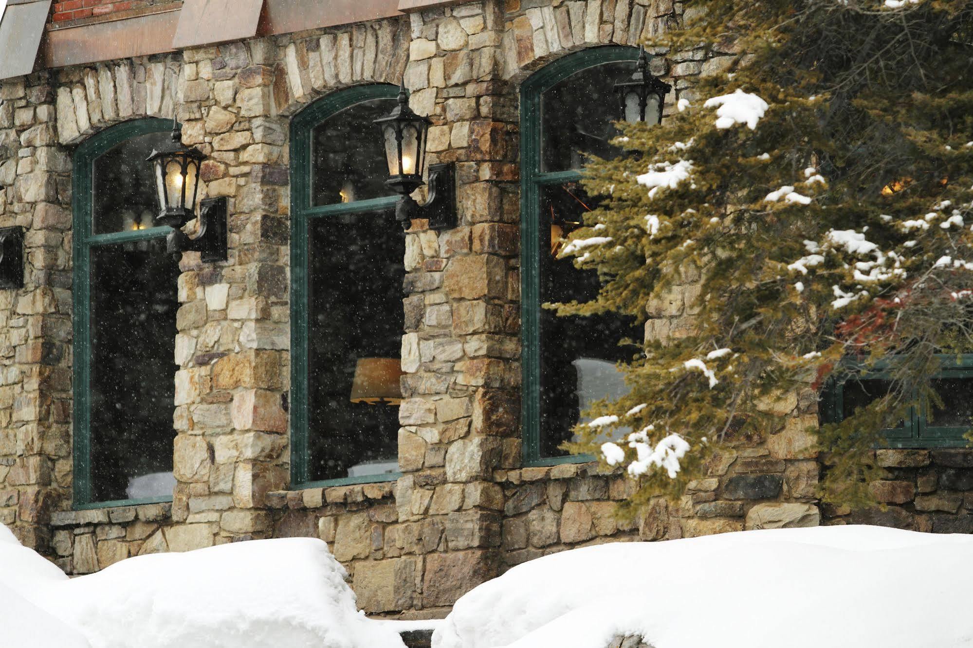 Deer Lodge Lake Louise Exterior foto