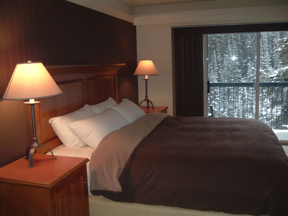 Deer Lodge Lake Louise Exterior foto